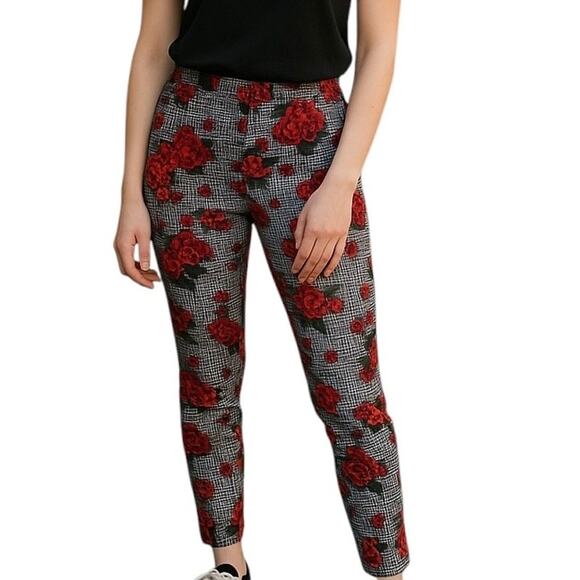 Torrid Sz 12 High Low Waist Black White Red Roses | EUC - Picture 2 of 5